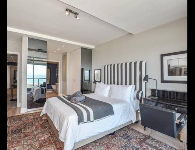 3 BEDROOM APARTMENT FOR SALE IN DOLPHIN BEACH